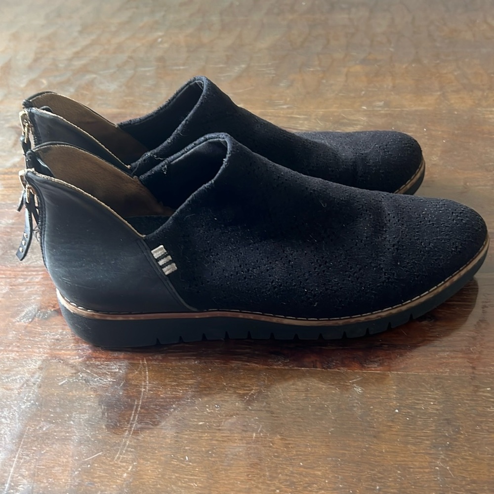 Dr. Scholls Black Booties